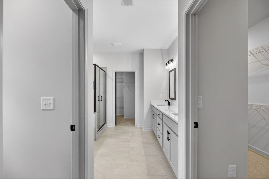 Furnished interior view inside a new home in Blackwelder Bluff, Bowdon (Image 11).