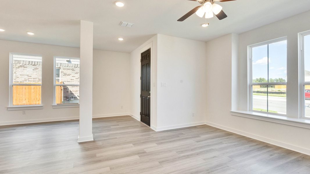 Furnished interior view inside a new home in Creeks Crossing, Elgin (Image 16).