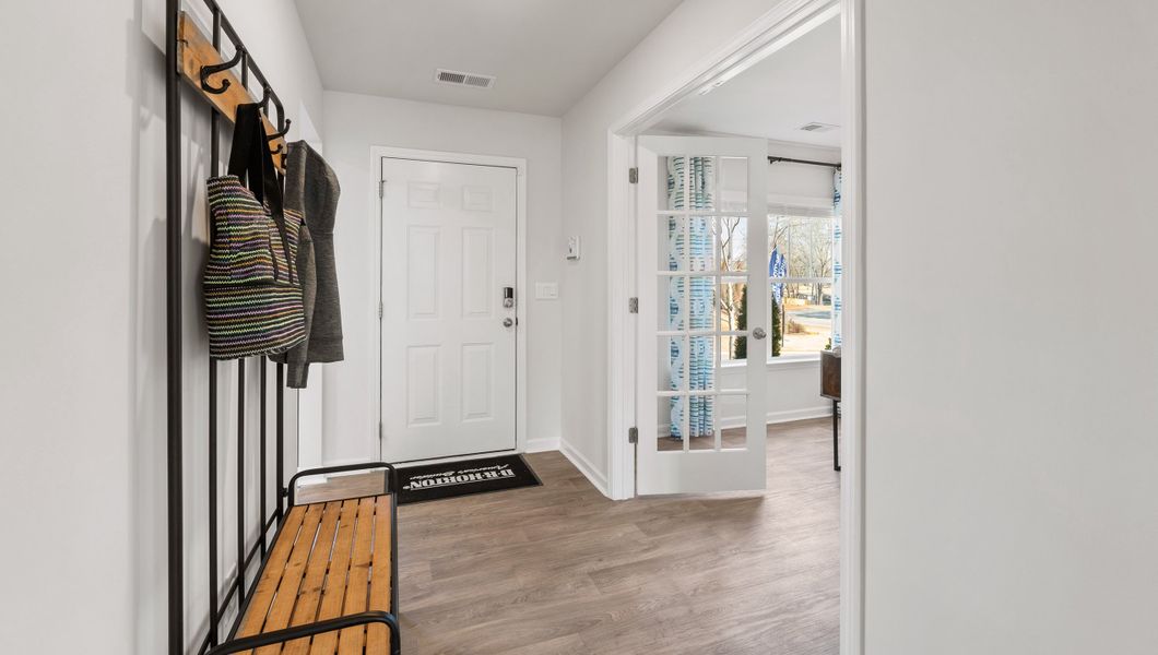 Spacious, unfurnished interior of a new home in Cascade Point, Seneca (Image 22). Spacious, unfurnished interior of a new home in Cascade Point, Seneca (Image 22).