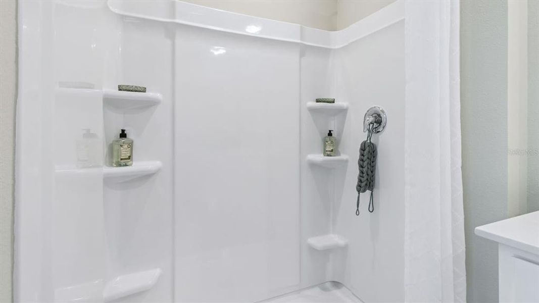 Close-up of interior finishes inside a home in , Winter Haven (Image 17).