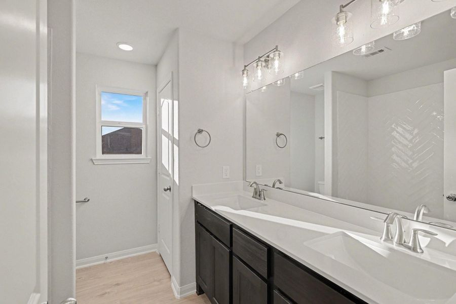 Furnished interior view inside a new home in Rose Hill Estates, Willis (Image 6).