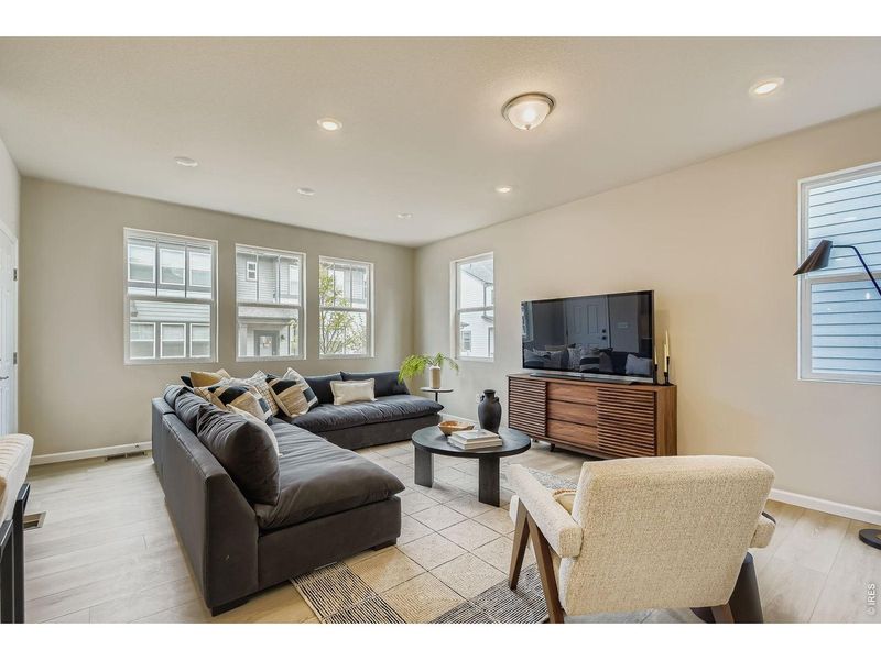 Furnished interior view inside a new home in Waterfield, Fort Collins (Image 18). Furnished interior view inside a new home in Waterfield, Fort Collins (Image 18).