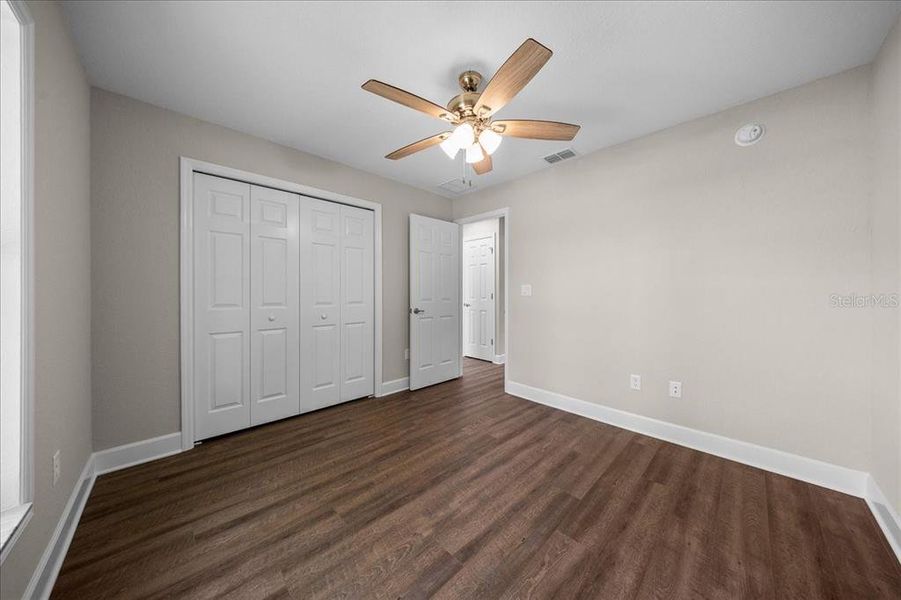 Spacious, unfurnished interior of a new home in , Belleview (Image 26).