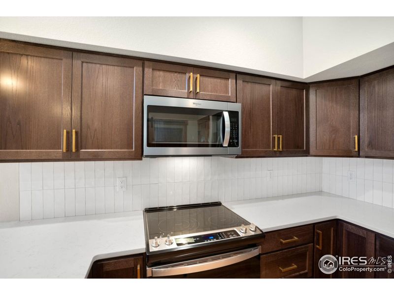 Unique tile backsplash