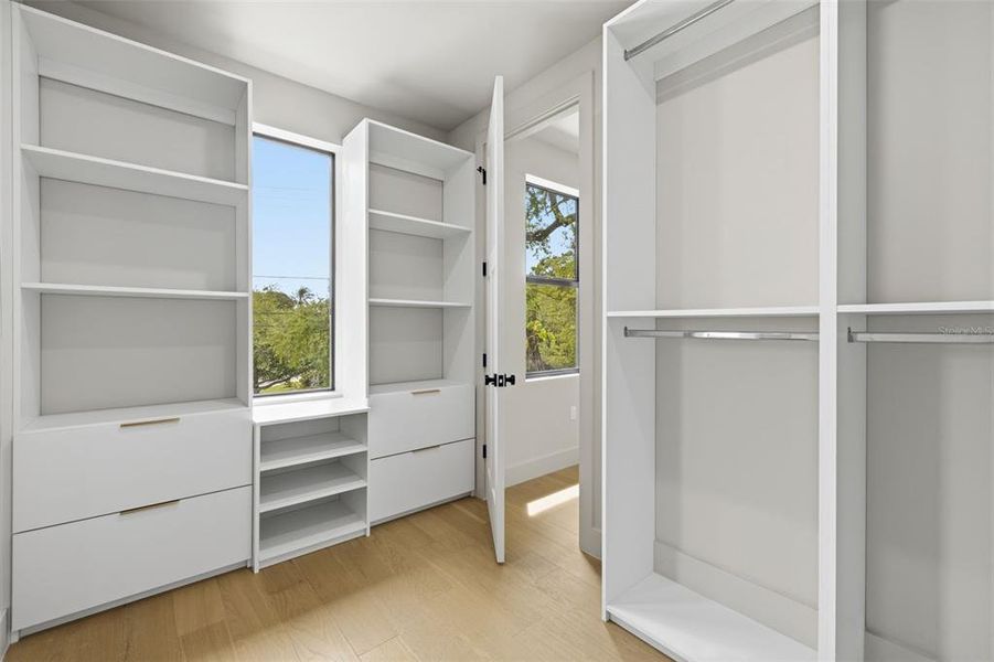 Furnished interior view inside a new home in , Tampa (Image 14).