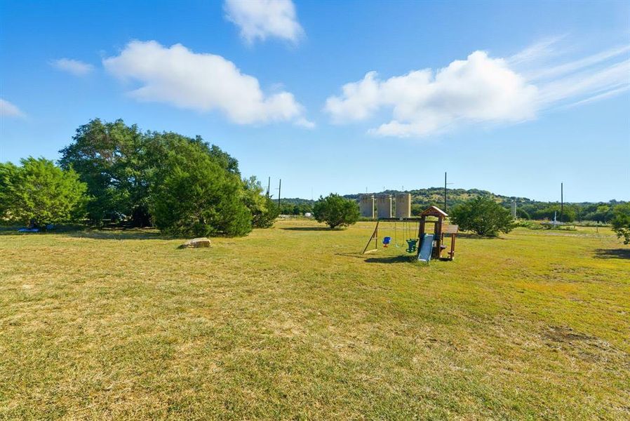 Image 30 of a home in . Image 30 of a home in .