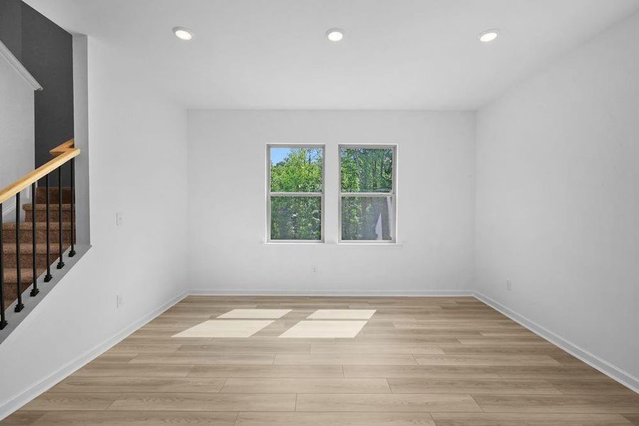Spacious, unfurnished interior of a new home in Auburn Glen, Dacula (Image 19).