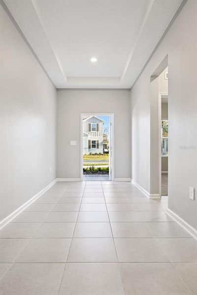 Spacious, unfurnished interior of a new home in Wellness Ridge, Clermont (Image 18).