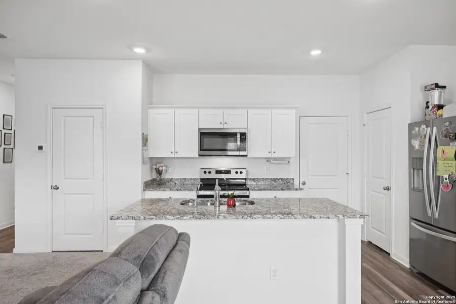 Furnished interior view inside a new home in Sutton Farms, San Antonio (Image 7). Furnished interior view inside a new home in Sutton Farms, San Antonio (Image 7).
