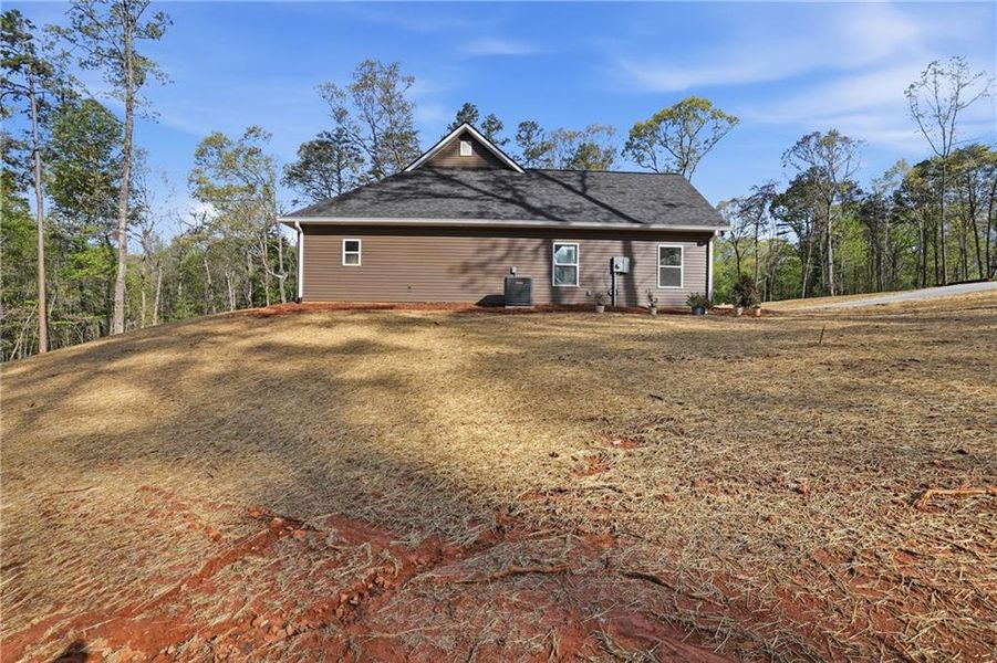 Image 8 of a home in .