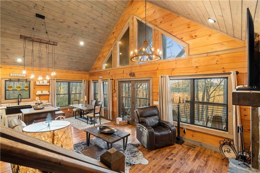 Community amenities in , Cherry Log (Image 49).