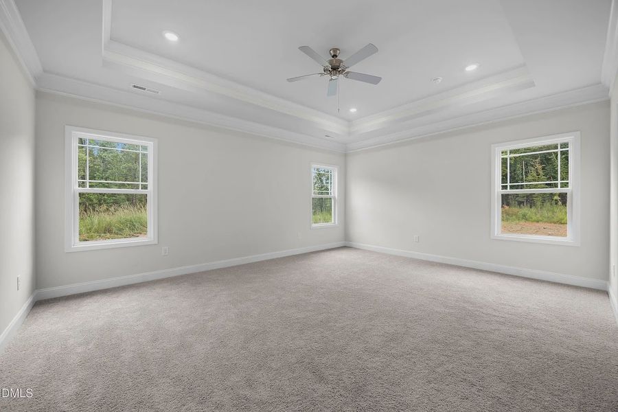 Spacious, unfurnished interior of a new home in Charlotte's Ridge, Middlesex (Image 28).