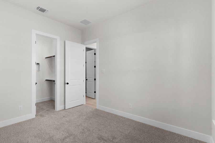 Spacious, unfurnished interior of a new home in Berry Creek Highlands, Georgetown (Image 21). Spacious, unfurnished interior of a new home in Berry Creek Highlands, Georgetown (Image 21).