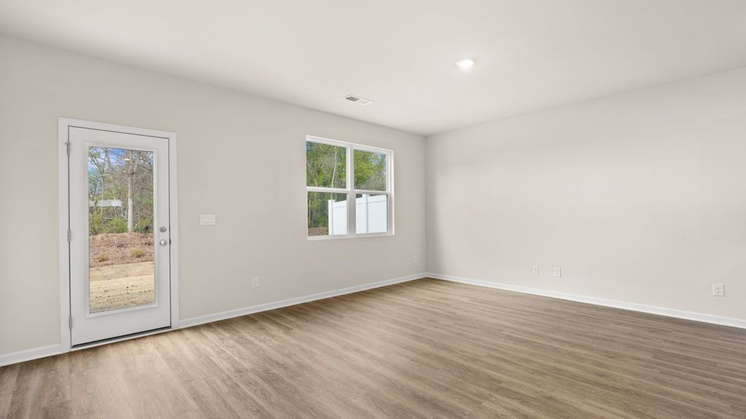 Spacious, unfurnished interior of a new home in The Gables at Agricultural Village, Perry (Image 13).