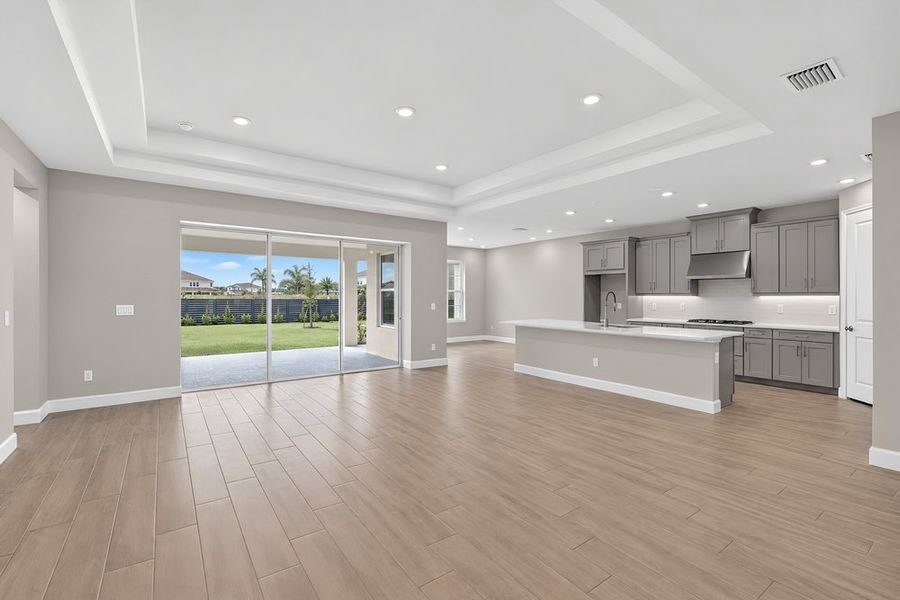 Spacious, unfurnished interior of a new home in Victoria Lakes, Odessa (Image 7).