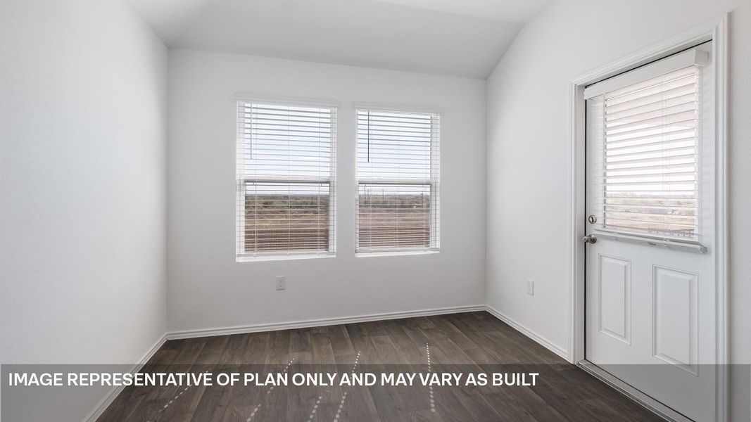 Spacious, unfurnished interior of a new home in Durango, Mustang Ridge (Image 16).