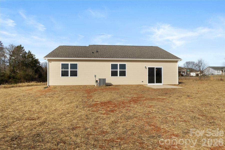 Exterior details and patio area of a home in , Olin (Image 3).