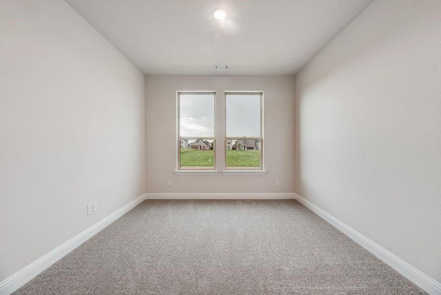 Spacious, unfurnished interior of a new home in Sutton Fields, Celina (Image 31).