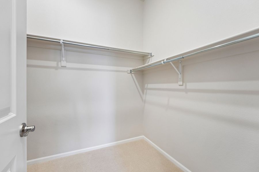 Spacious, unfurnished interior of a new home in The Manors Collection at Golden Overlook, Lakewood (Image 15). Spacious, unfurnished interior of a new home in The Manors Collection at Golden Overlook, Lakewood (Image 15).