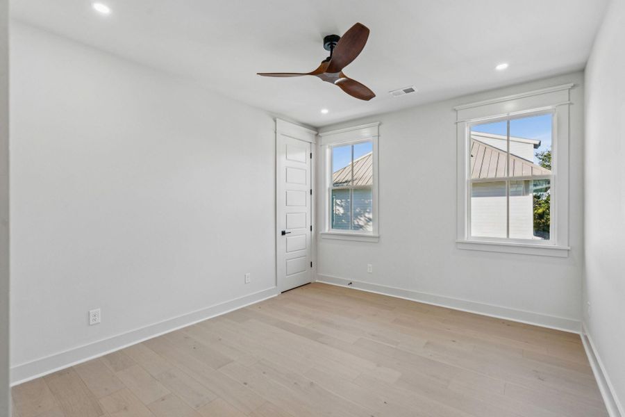 Spacious, unfurnished interior of a new home in , Johns Island (Image 87). Spacious, unfurnished interior of a new home in , Johns Island (Image 87).