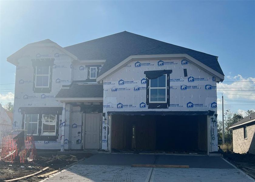 Two-story home with 4 bedrooms, 3.5 baths and 2 car garage