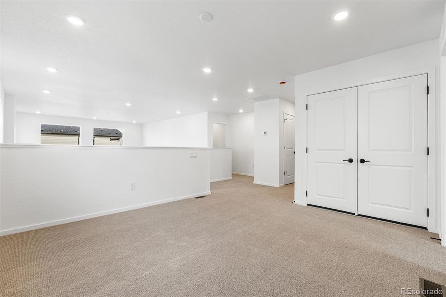 Spacious, unfurnished interior of a new home in Harvest Crossing, Aurora (Image 29).