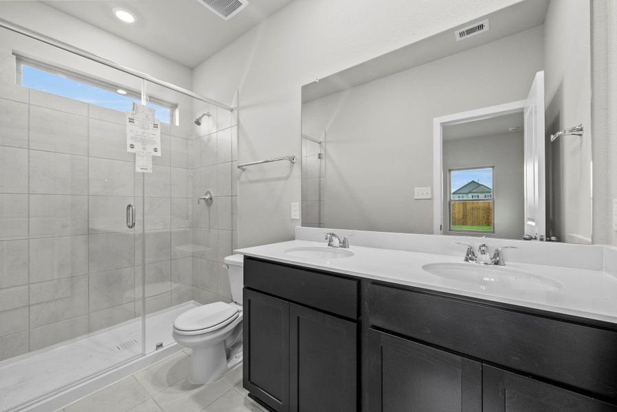 Furnished interior view inside a new home in Creekhaven, Rosharon (Image 6).