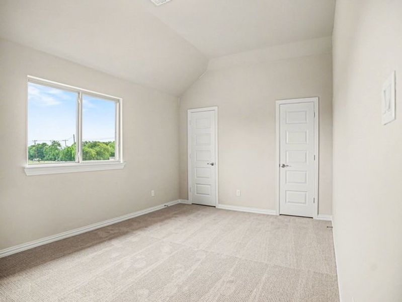 Spacious, unfurnished interior of a new home in Cole Crossing Estates, DeSoto (Image 26).
