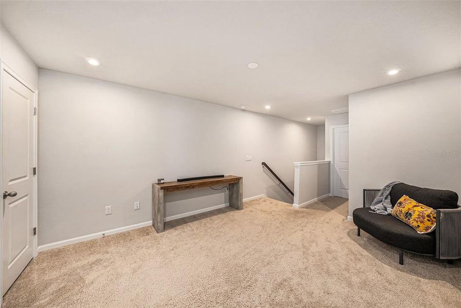 Spacious, unfurnished interior of a new home in , Wesley Chapel (Image 16). Spacious, unfurnished interior of a new home in , Wesley Chapel (Image 16).