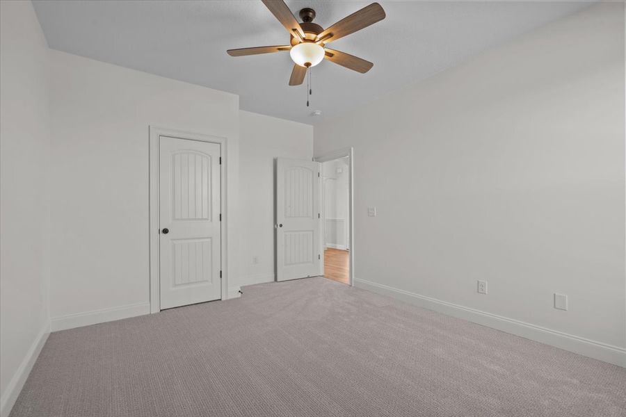 Representative unfurnished interior of a home built from the Converse by Enchanted Homes in Lonesome Dove, San Antonio (Image 41).
