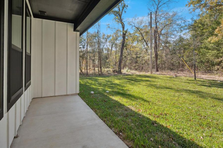 Exterior details and patio area of a home in , Trinidad (Image 4).