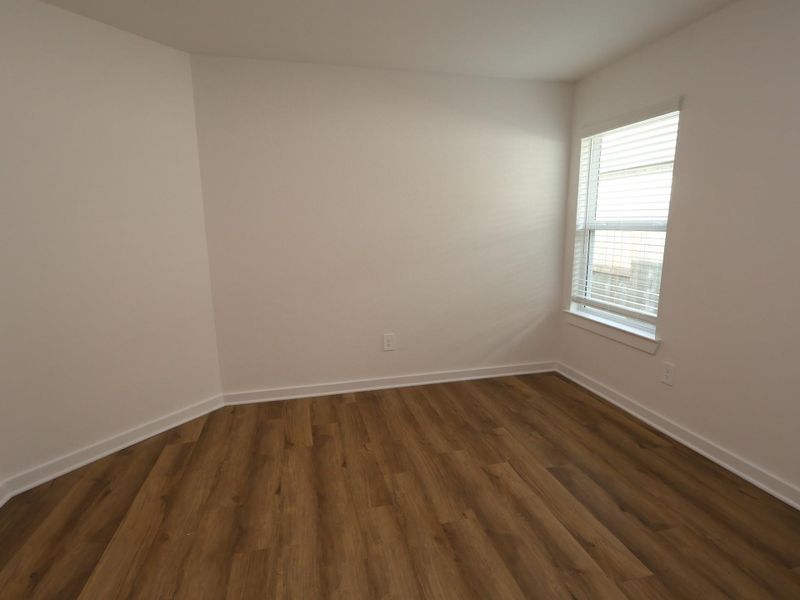 Spacious, unfurnished interior of a new home in Moran Ranch, Willis (Image 25).
