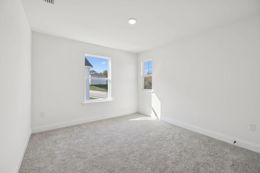 Spacious, unfurnished interior of a new home in Ascent at Arbor Ridge, La Vergne (Image 31).