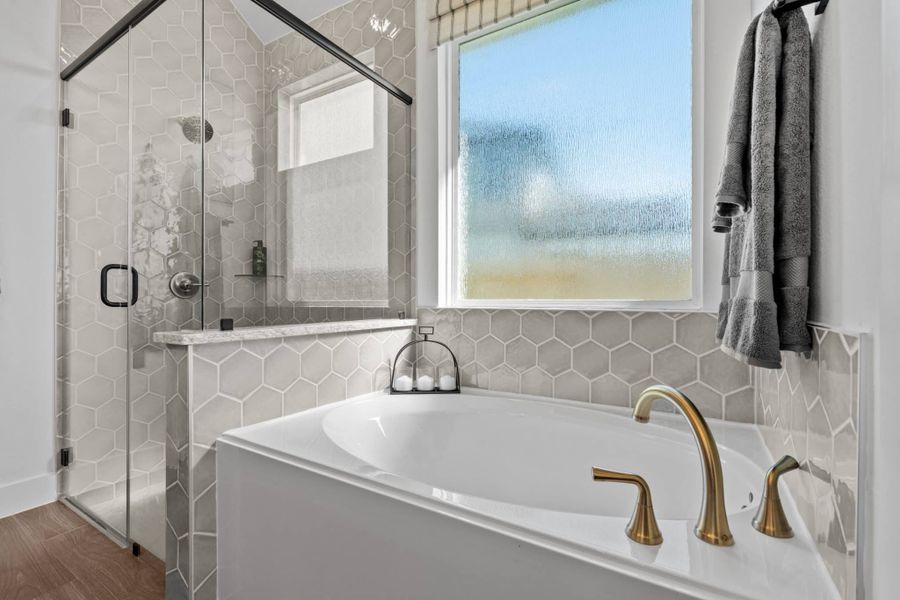 Image 95 of a home in Beacon Point.