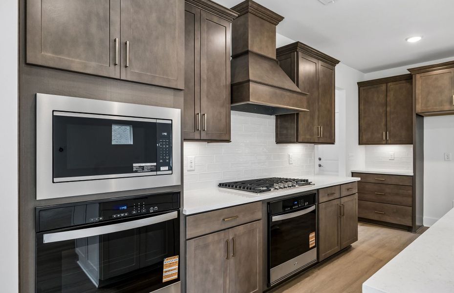 Furnished interior view inside a new home in Devonshire, Mount Juliet (Image 33).