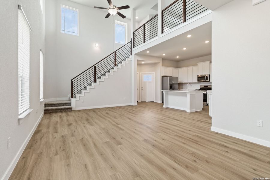 Spacious, unfurnished interior of a new home in Hunters Ranch, San Antonio (Image 28). Spacious, unfurnished interior of a new home in Hunters Ranch, San Antonio (Image 28).