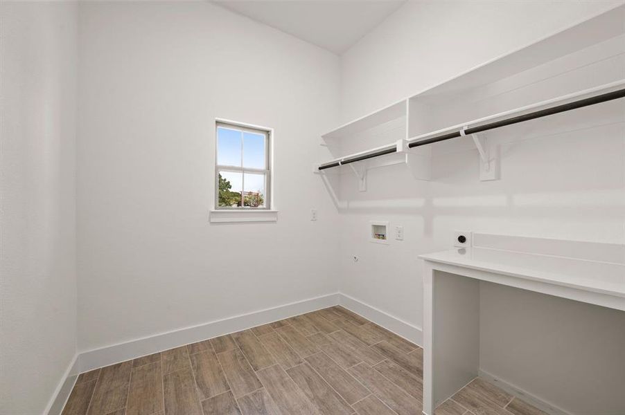 Spacious, unfurnished interior of a new home in Saddleback Estates, Boyd (Image 25).