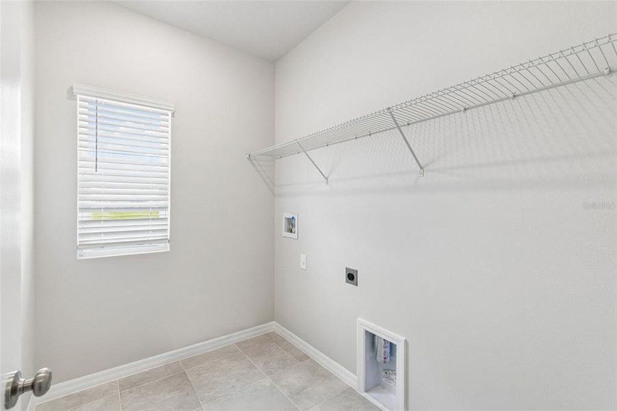 Spacious, unfurnished interior of a new home in Palmeras at Crossprairie – The Magnolia Collection, St. Cloud (Image 24).