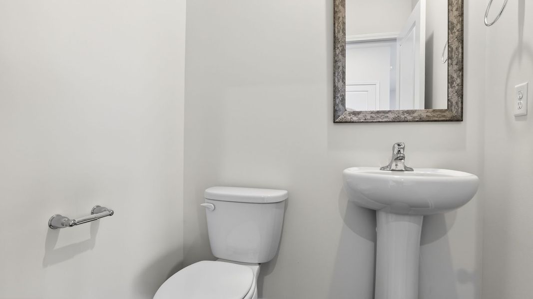 Furnished interior view inside a new home in Hunters Ridge, Woodruff (Image 7).