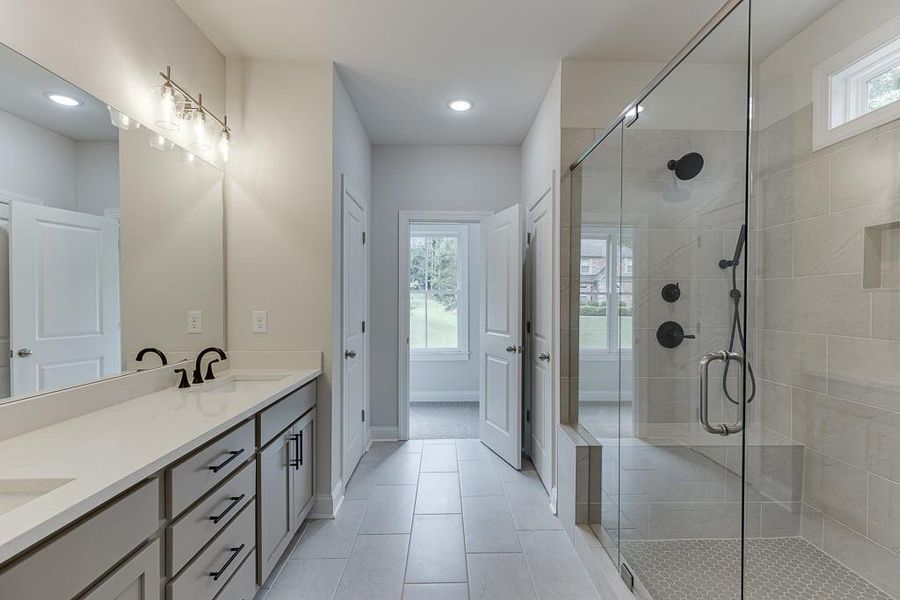 Furnished interior view inside a new home in , Bishop (Image 17).