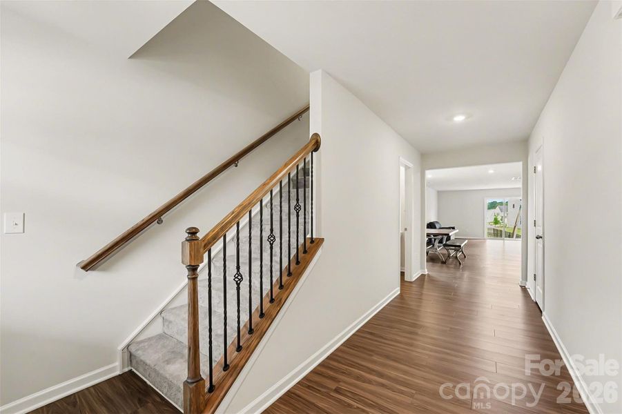 Spacious, unfurnished interior of a new home in Sullivan Farm, Statesville (Image 24).