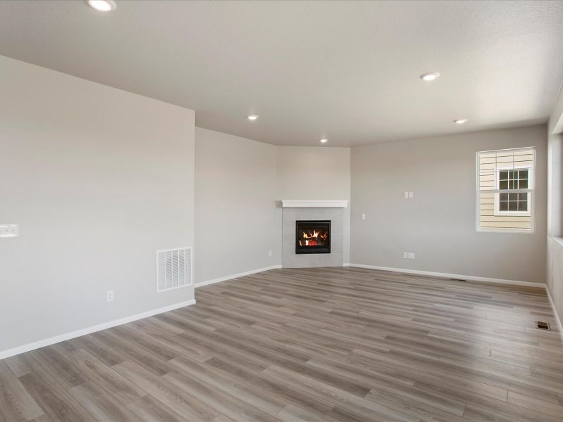Spacious, unfurnished interior of a new home in Buffalo Highlands: The Flora Collection, Commerce City (Image 13).