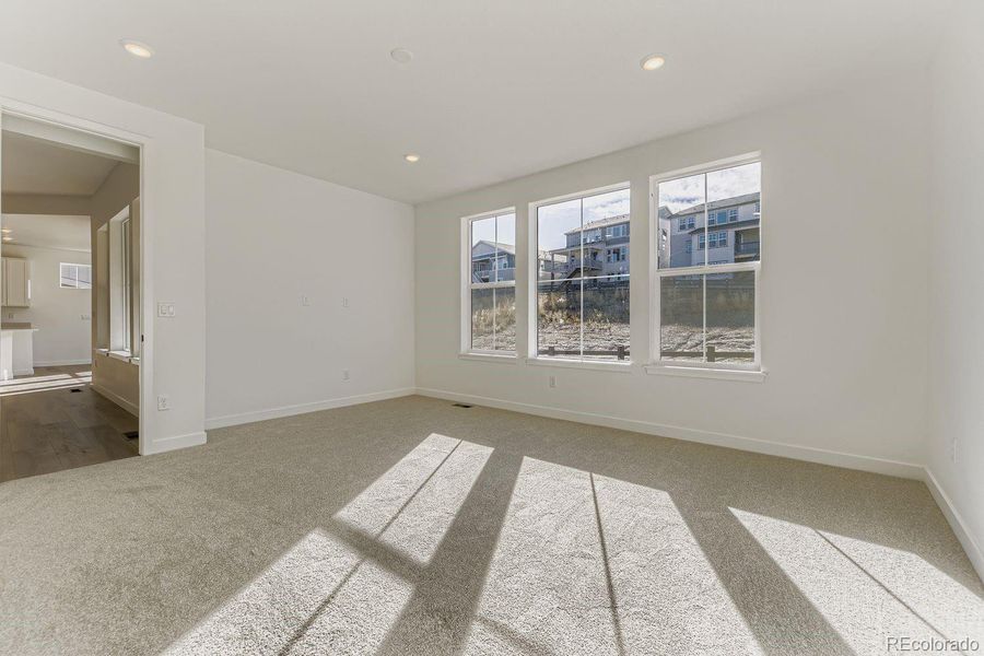 Spacious, unfurnished interior of a new home in Macanta: The Grand Collection, Castle Rock (Image 9). Spacious, unfurnished interior of a new home in Macanta: The Grand Collection, Castle Rock (Image 9).