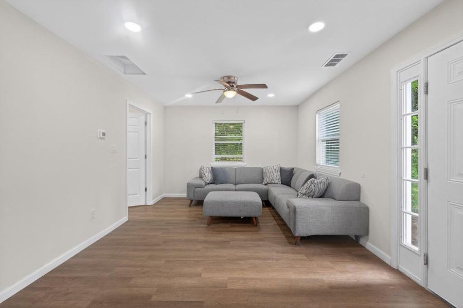 Furnished interior view inside a new home in , Oxford (Image 36).