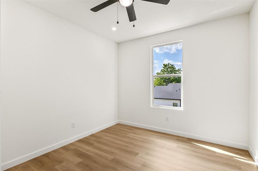 Spacious, unfurnished interior of a new home in , Dallas (Image 28).