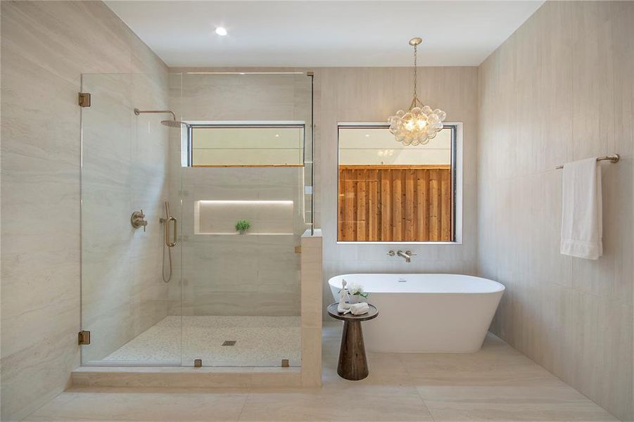 Furnished interior view inside a new home in , Dallas (Image 28).