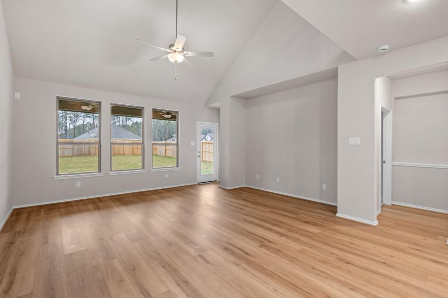 Spacious, unfurnished interior of a new home in The Highlands, Porter (Image 19).