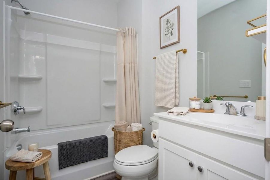 Furnished interior view inside a new home in , Atlanta (Image 19).