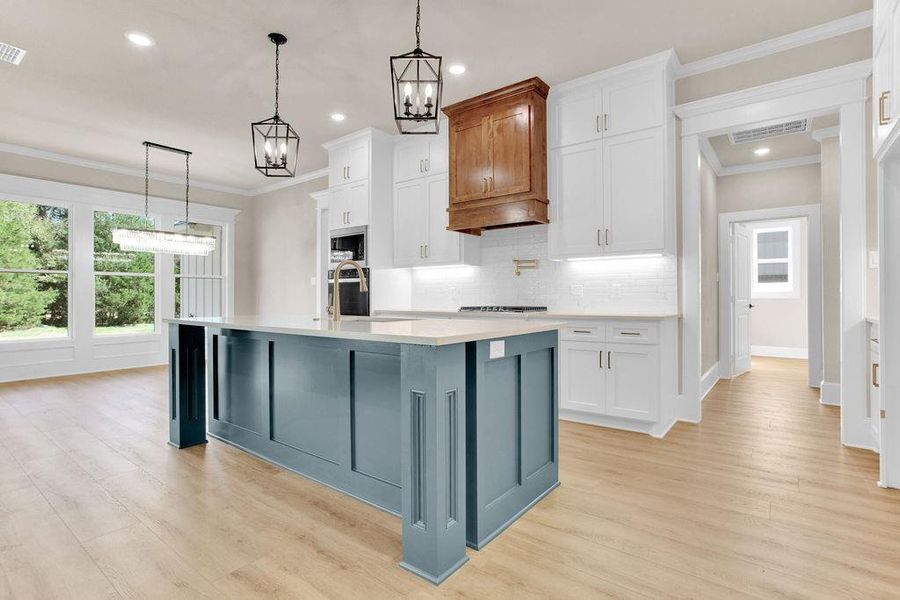 Furnished interior view inside a new home in , Tyler (Image 14).