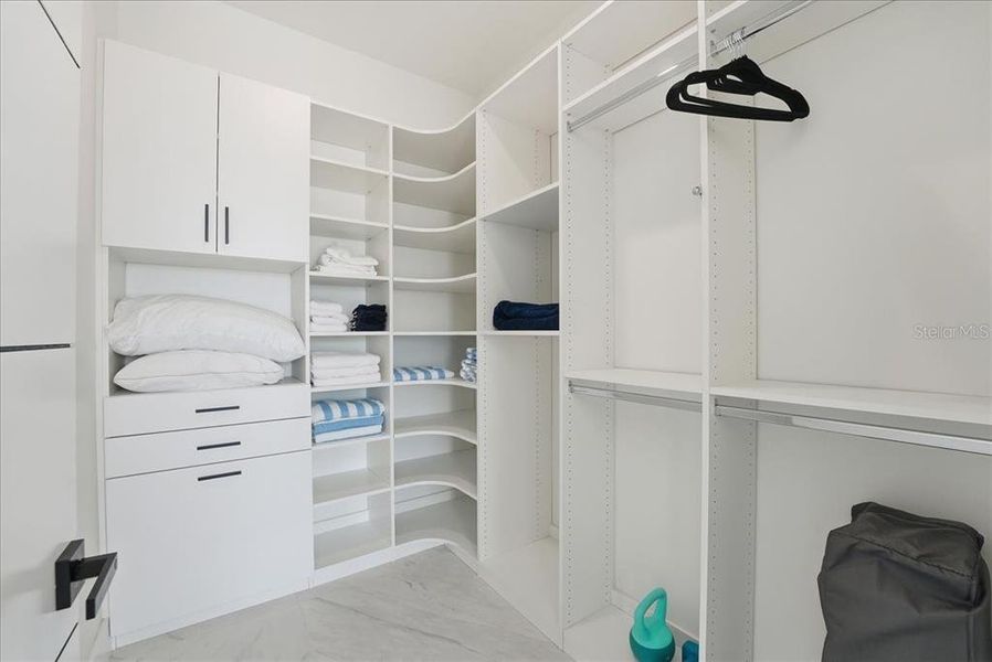 Image 44 of a home in .